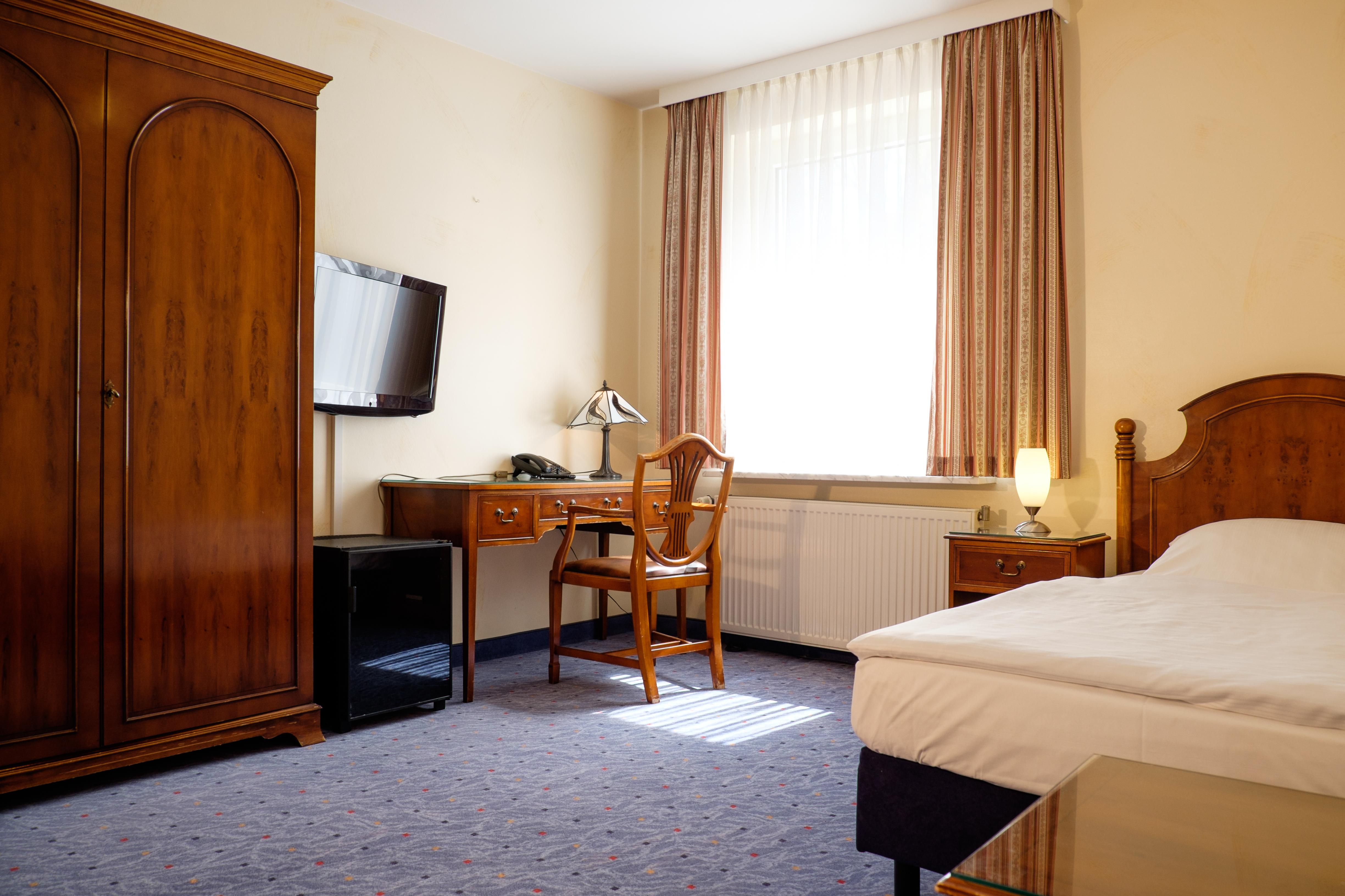Hotel Koenigshof Am Funkturm Hannover Phòng bức ảnh