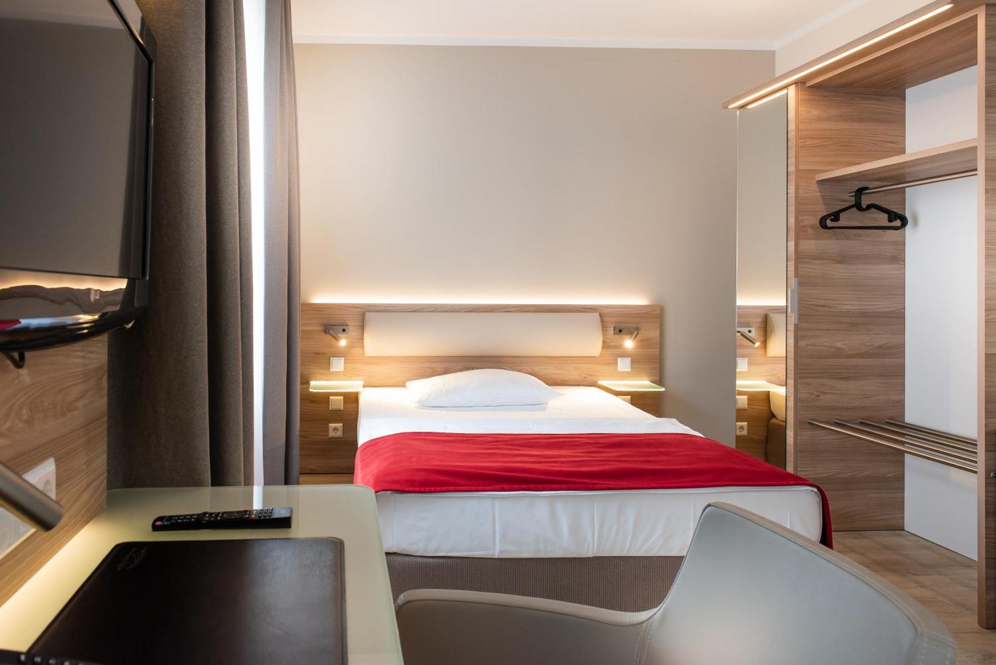 Hotel Koenigshof Am Funkturm Hannover Ngoại thất bức ảnh